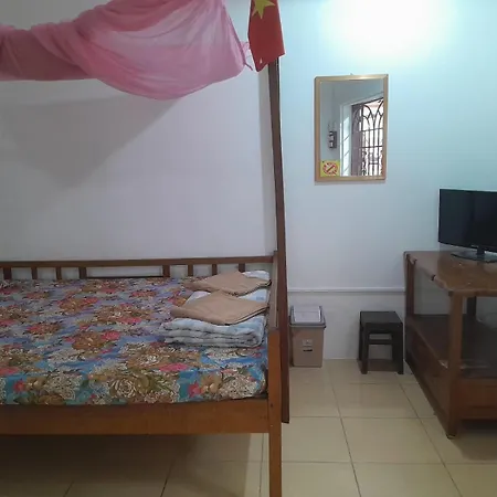 Happy Family Guesthouse Vĩnh Long Exterior photo