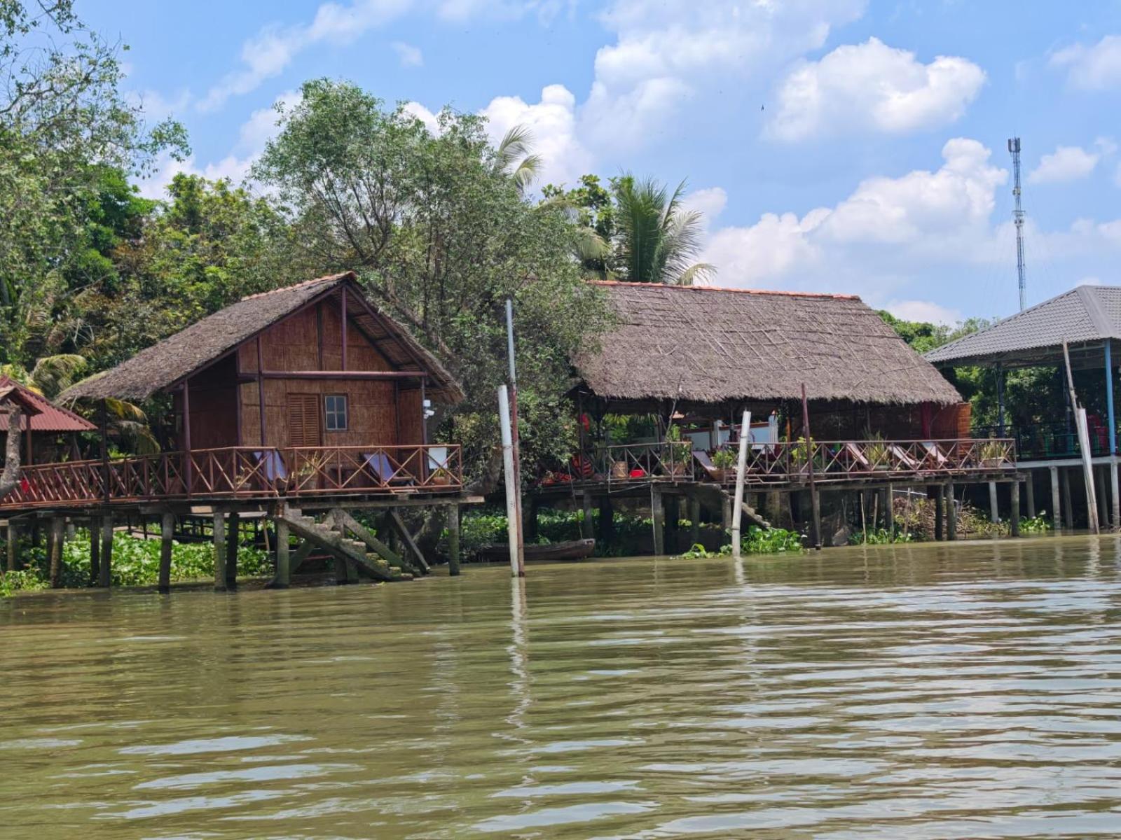 Happy Family Guest house 2*