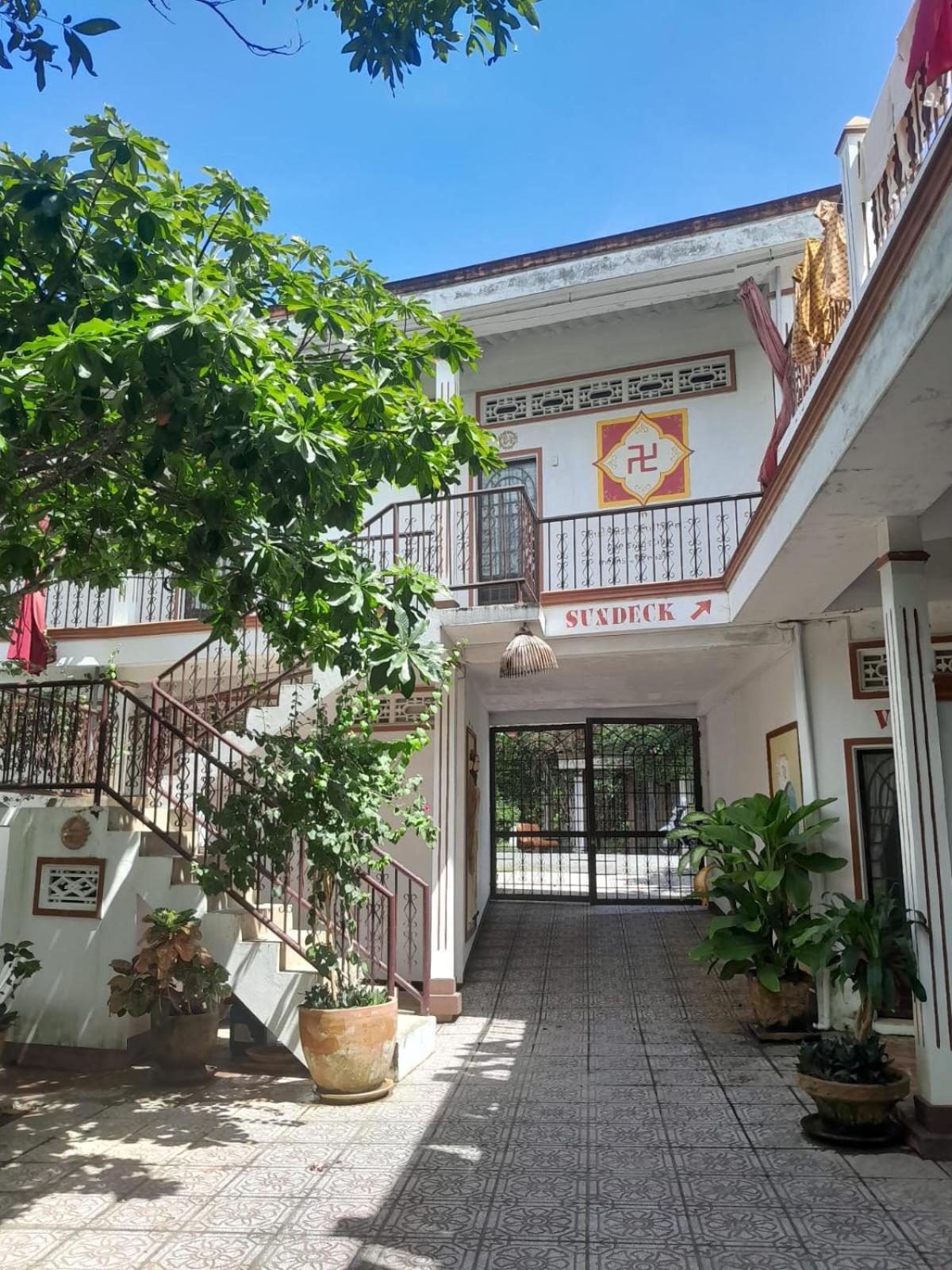 Guest house Happy Family